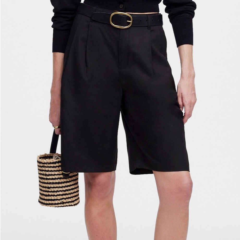 Madewell pleated Bermuda trouser shorts size 0